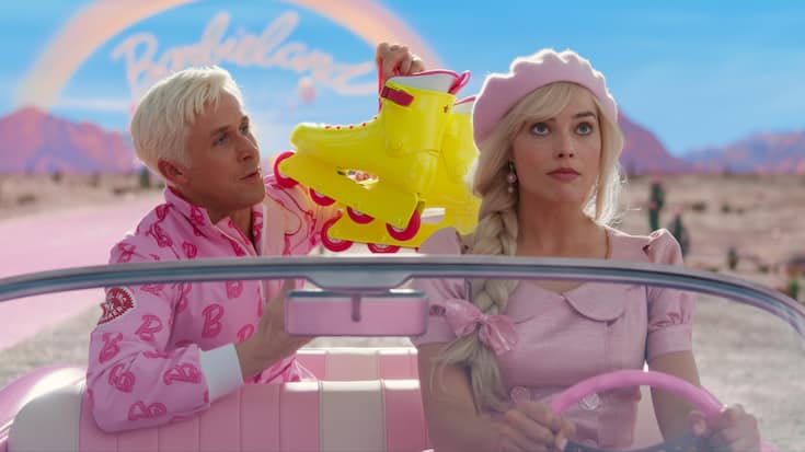 Vom Barbieland ins La La Land: Ken (Ryan Gosling)  und Barbie (Margot Robbie) brechen in die Realität auf.
