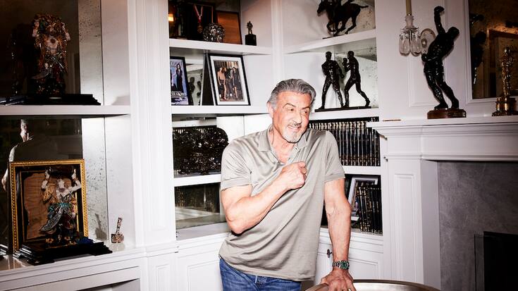 Sylvester Stallone (76) gibt sich daheim ganz der Familie hin.