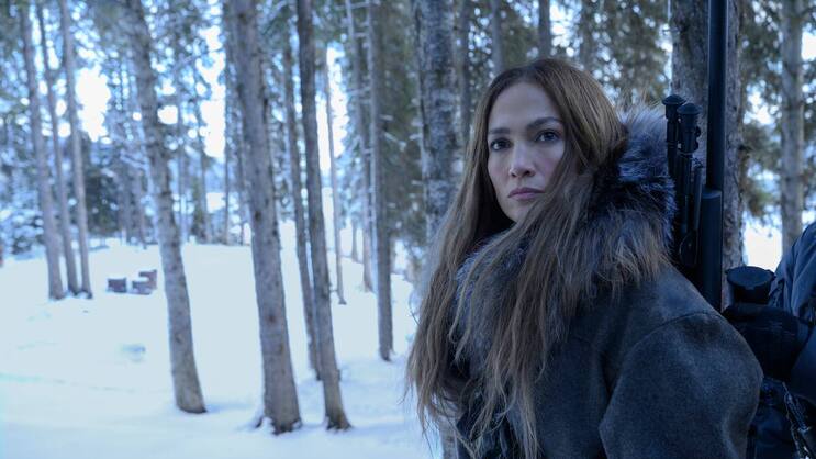 Jennifer Lopez als namenlose Auftragskillerin mit Beschützerinstinkt.